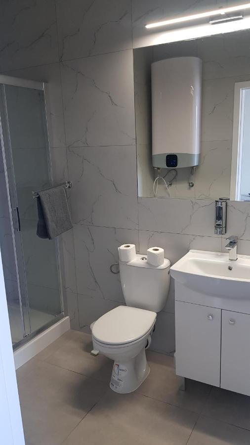 Apartamenty Centrum Plac Wolnosci Aparthotel Kielce Exteriör bild