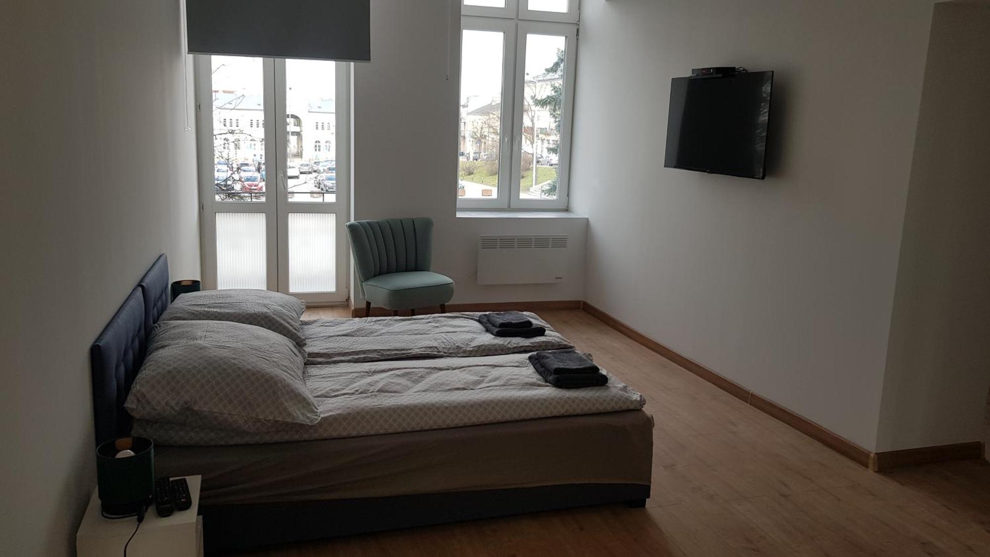 Apartamenty Centrum Plac Wolnosci Aparthotel Kielce Exteriör bild